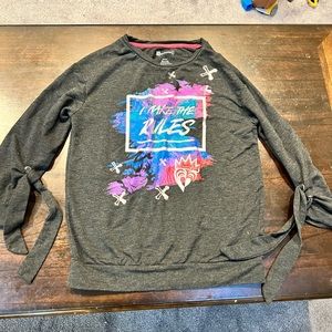Girls long sleeve descendant’s shirt size 16